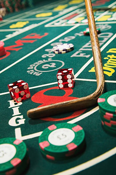 Push Gaming slot symbols and payline combinations on kudajitu slot